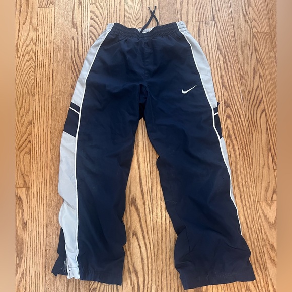 Boys size S Nike wind breaker pants - Picture 1 of 5